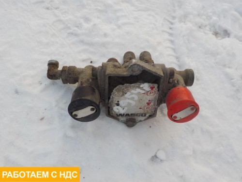 Кран ручного управления подвески прицепа